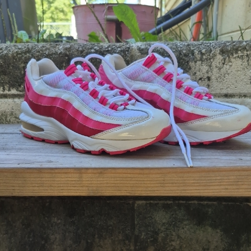 Pink and White Women's Air Max